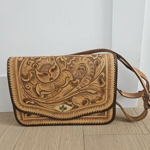 Vintage Tan Floral Tooled Leather Crossbody Bag